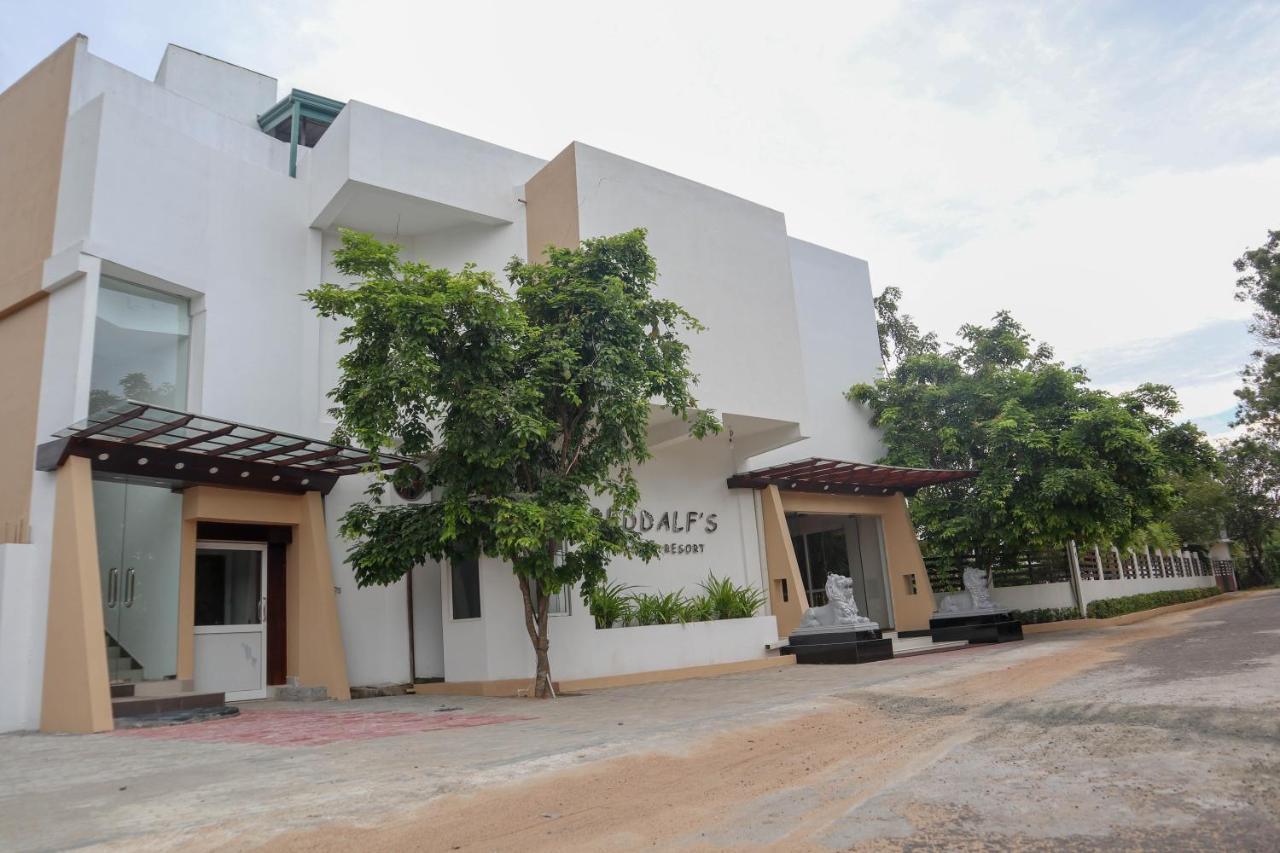 Reddalf'S Holiday Resorts Baie d'Arugam Extérieur photo
