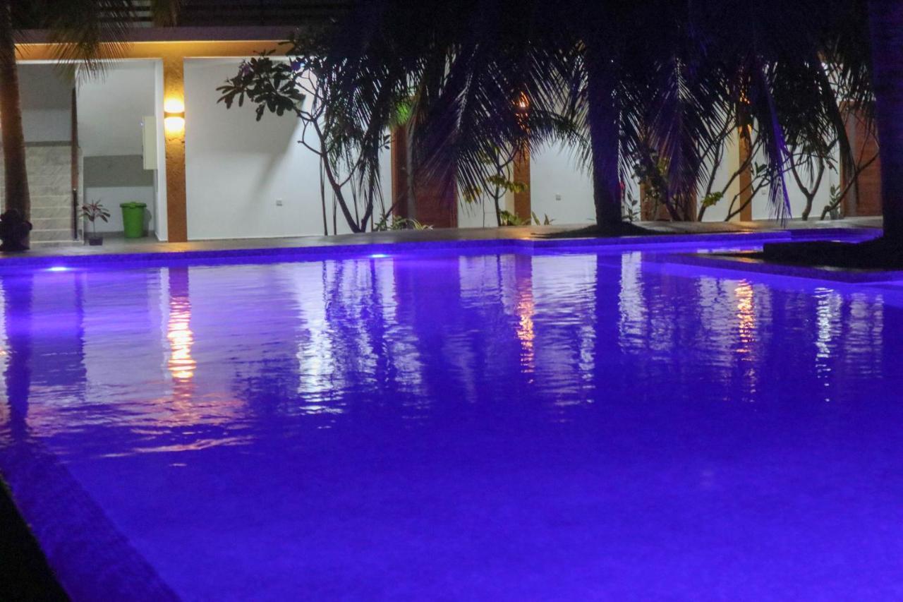 Reddalf'S Holiday Resorts Baie d'Arugam Extérieur photo